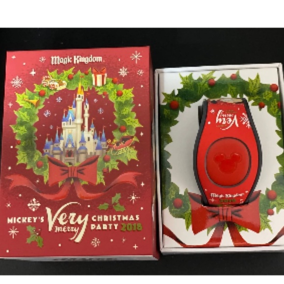 Disney Parks WDW Mickey's Very Merry Christmas Party 2018 Magic Band LE 3000 - Picture 3 of 3